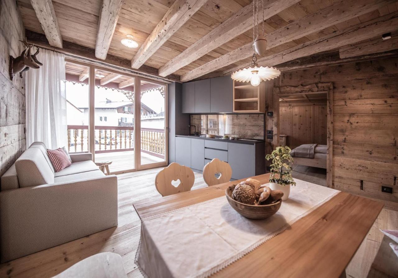 Ciasa Somuer - Sora Apartment San Vigilio Di Marebbe Luaran gambar