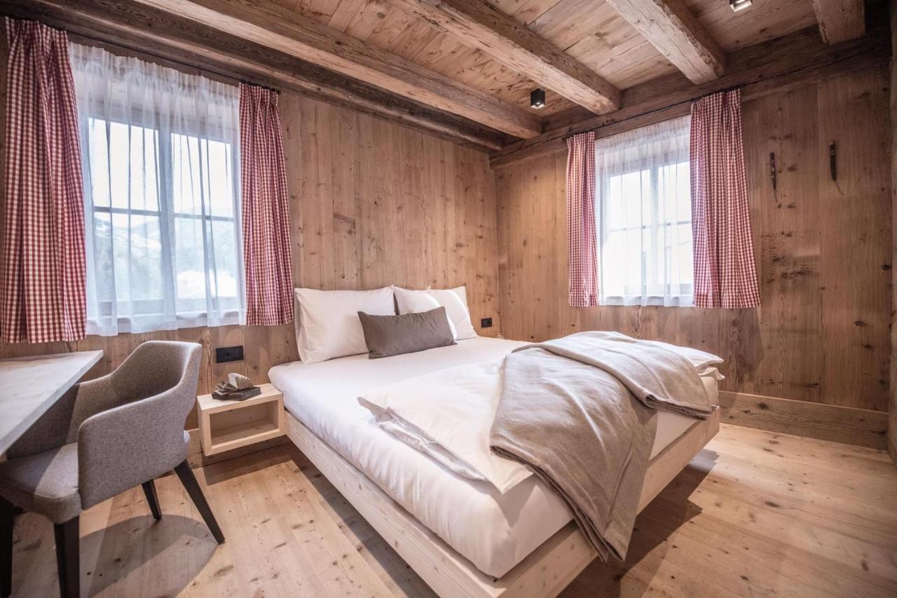 Ciasa Somuer - Sora Apartment San Vigilio Di Marebbe Luaran gambar