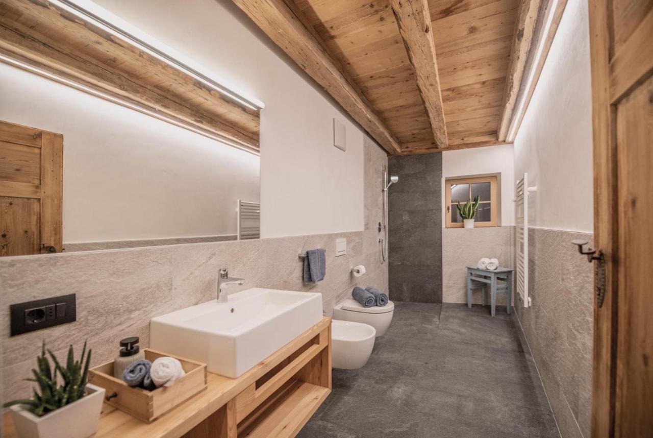 Ciasa Somuer - Sora Apartment San Vigilio Di Marebbe Luaran gambar